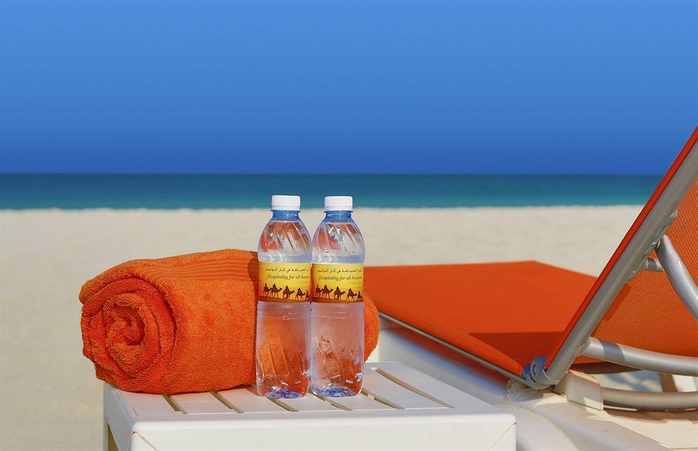 City Seasons Al Hamra Hotel Abu Dhabi Ngoại thất bức ảnh