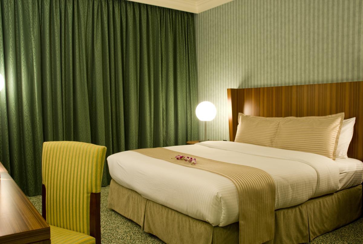 City Seasons Al Hamra Hotel Abu Dhabi Phòng bức ảnh